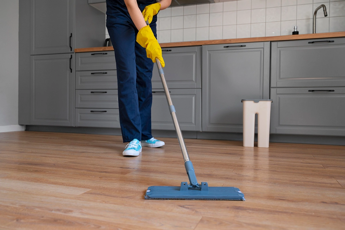 Ha-Ra Bodenwischer Express 42 cm – kompakt, leicht & effektiv. Ideal für schnelle, streifenfreie Reinigung auf allen Bodenflächen